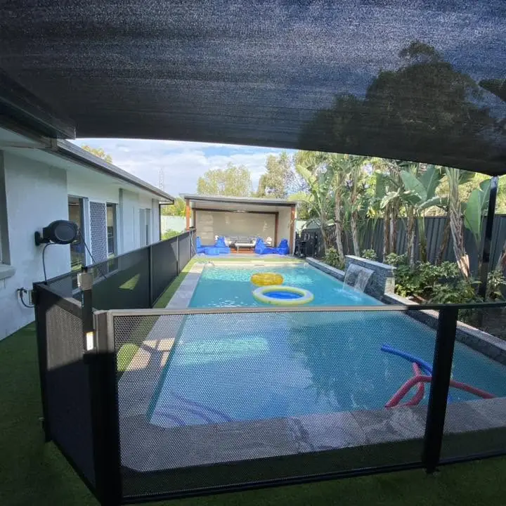 Richelle Anne’s PoolPerf pool fence, photographed by the owner